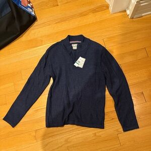 Classic V-Neck Sweater in Navy